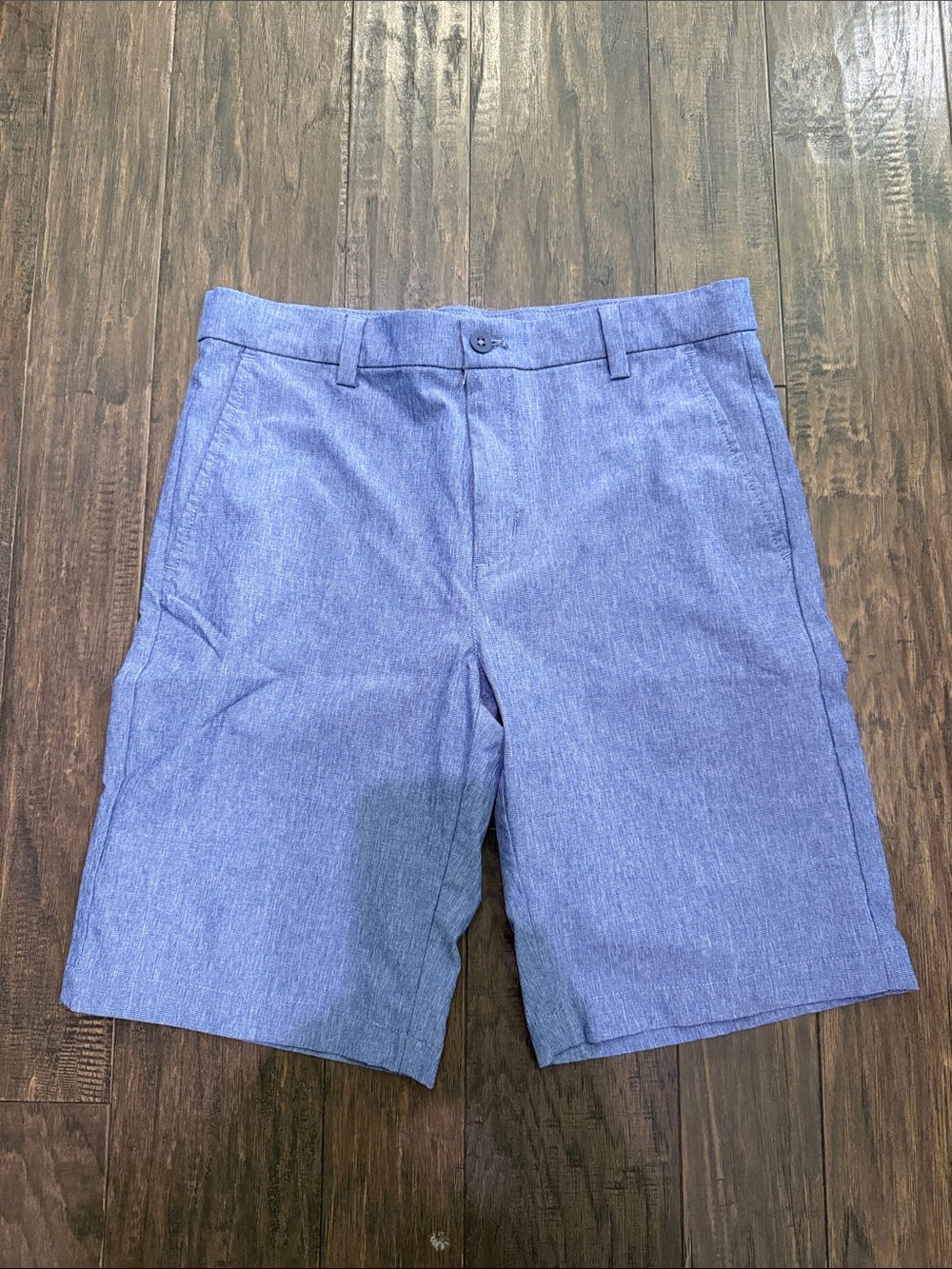 Boy’s Vineyard Vine Blue Performance Shorts size 16